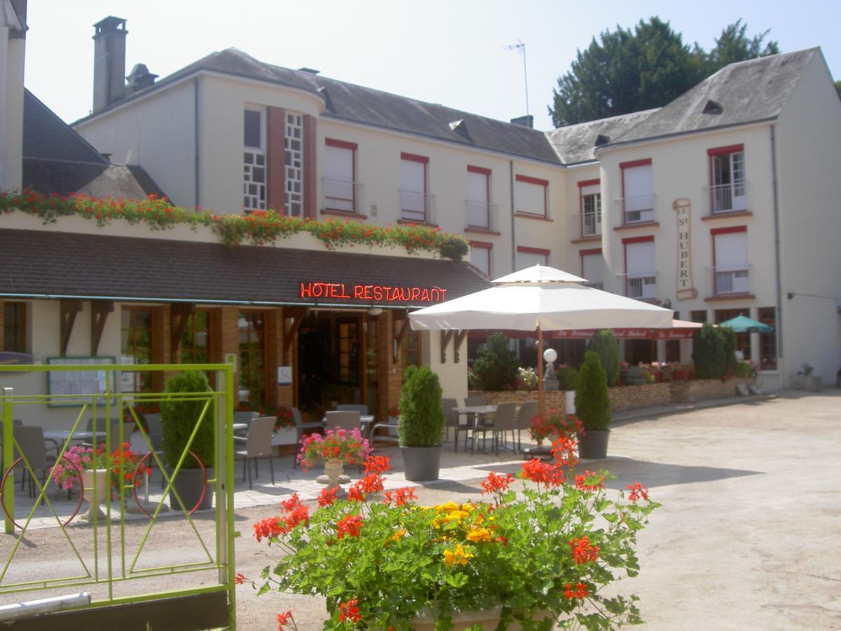 Logis Hotel Saint-Hubert Cour-Cheverny Exterior photo